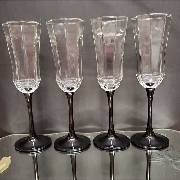VTG France Luminarc Octime Black Stem Champagne Flutes Glasses Set of 4 - Picture 11 of 14